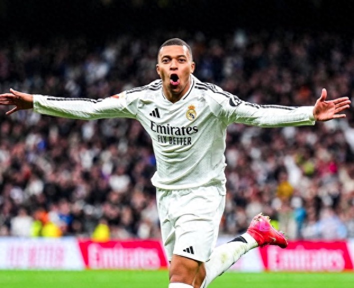 九游-姆巴佩迎来三赛季出色发挥，法国队观众热烈欢呼！