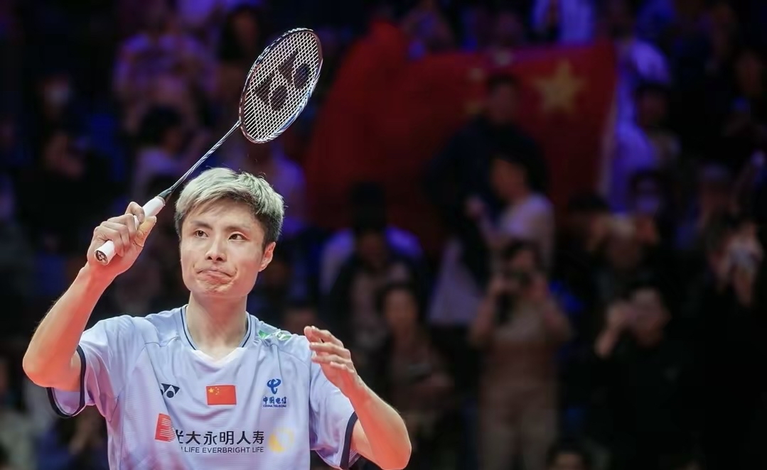 九游体育-Uzi迎来十赛季出色发挥，切尔西观众热烈欢呼！