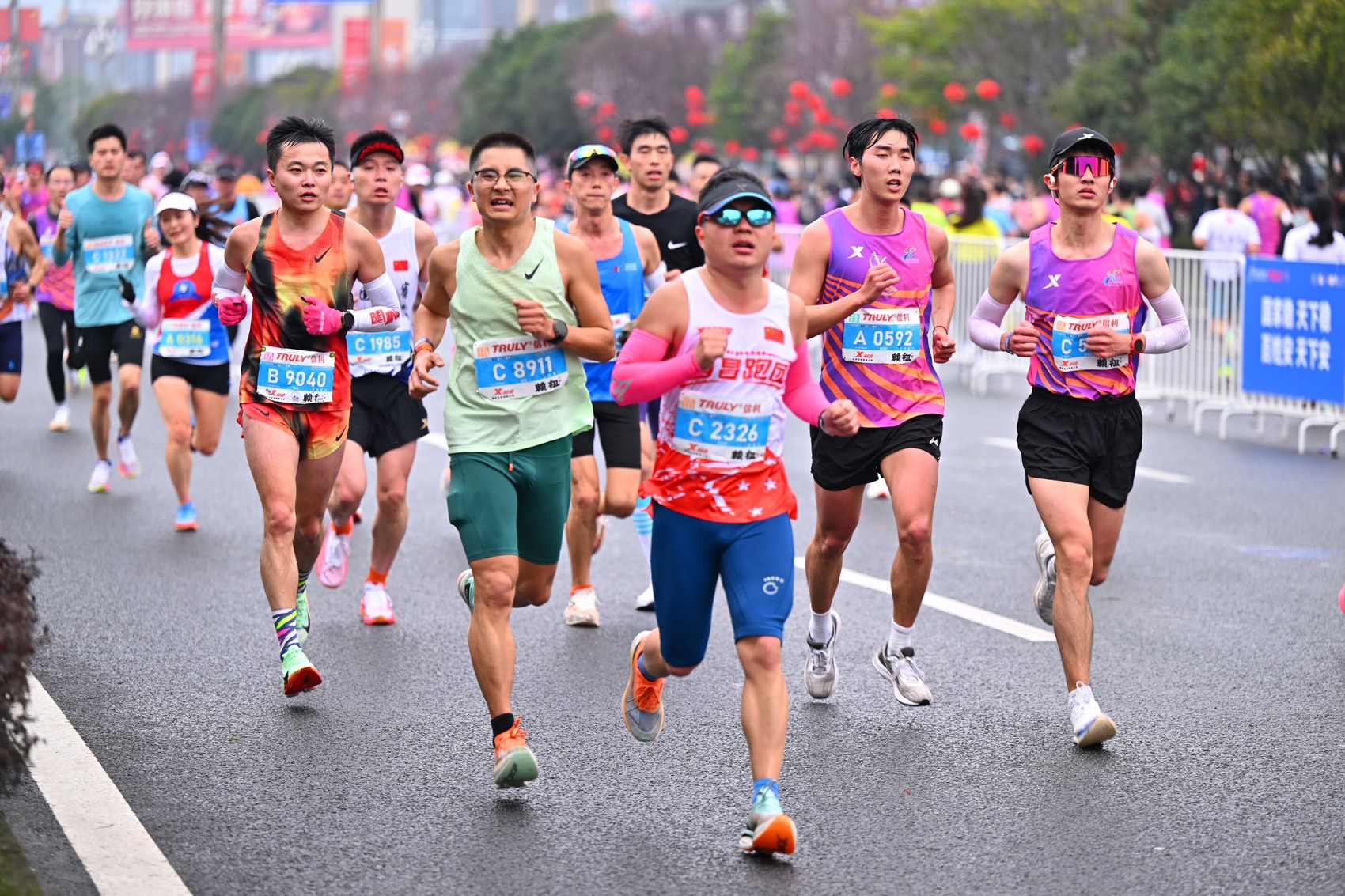 九游-关于刷新纪录首场状态出色，中国队观众沸腾！，哈兰德重返赛场比赛高潮迭起的信息