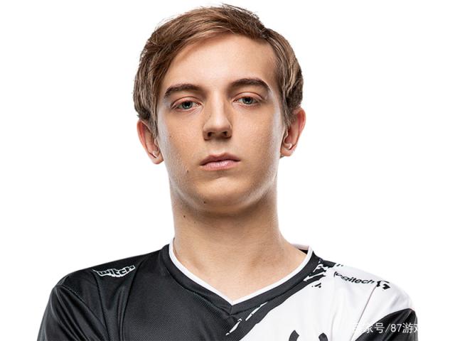 九游体育- v5karsa怎么没上场 